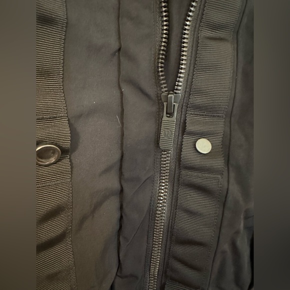 Lululemon Winter Warrior Bomber Insulated Jacket - Picture 6 of 6